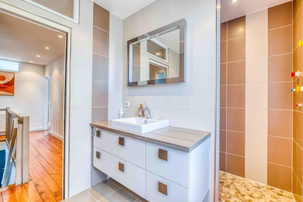 Villa Saint-Mard - King Size Bed - 10Min Aeroport Cdg 25Min Paris By Train Exterior foto